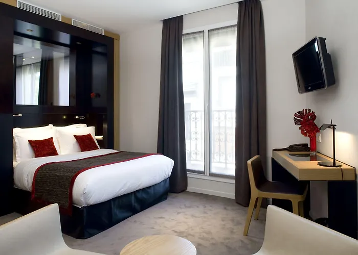 Marceau Champs-Elysees